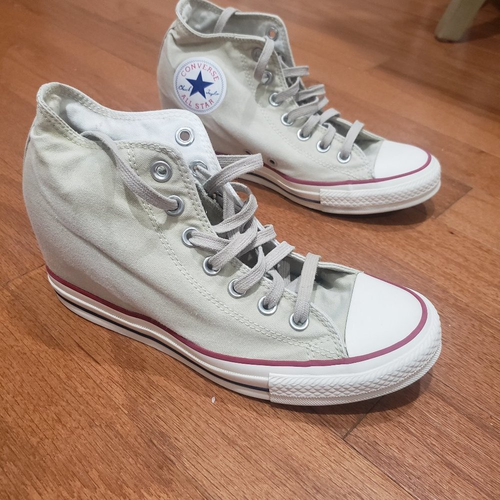Converse heeled ankle sneaker